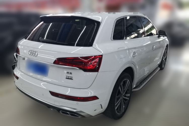 Used Audi Q5L 2022 40T Fashionable and Dynamic Model Rear Right 45 Deg