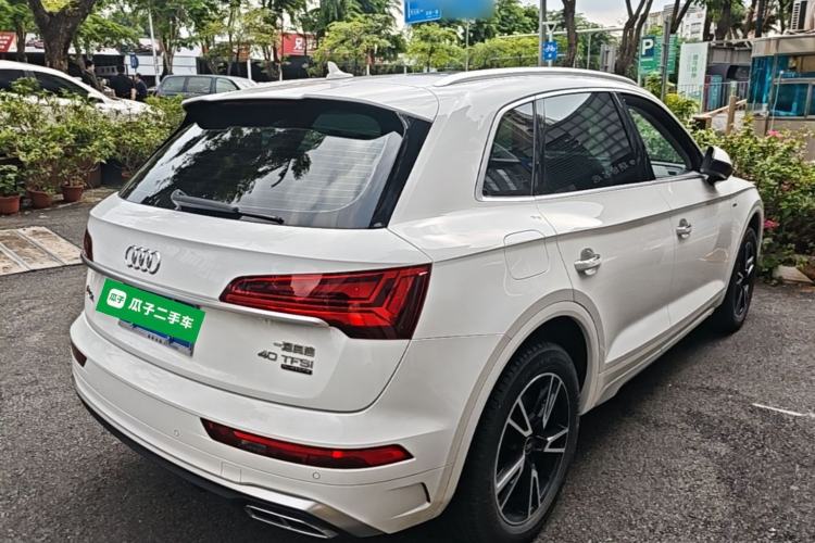 Used Audi Q5L 2022 40T Fashionable and Dynamic Model Rear Right 45 Deg