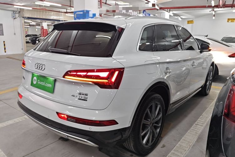 Used Audi Q5L 2022 Updated Version 40T Luxury Elegant Edition Rear Right 45 Deg