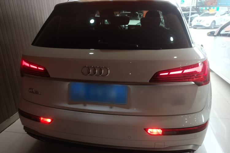 Used Audi Q5L 2022 40T Fashionable and Dynamic Model Rear