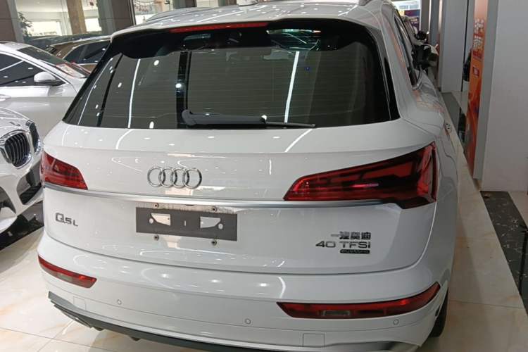 Used Audi Q5L 2022 40T Fashionable and Dynamic Model Rear