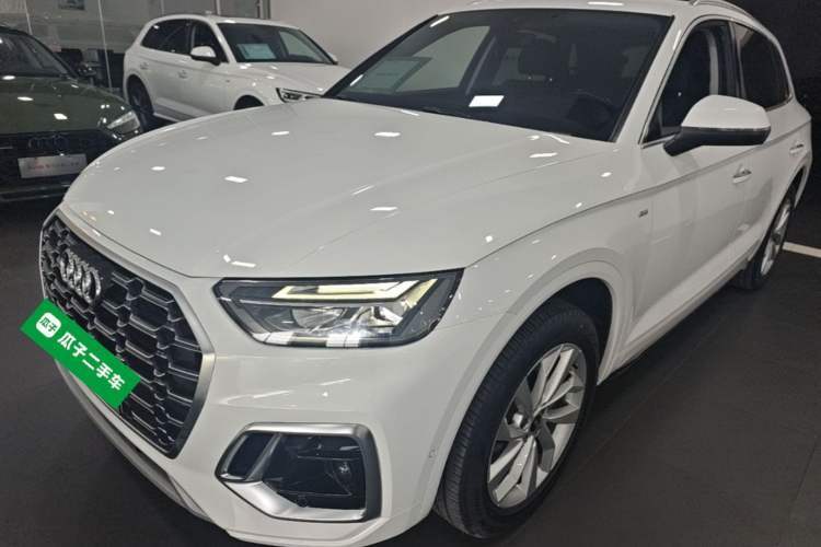 Used Audi Q5L 2022 40T Luxury Dynamic Model Guazi used car, China used car export, Used car for sale, Used  cars, Cheapest cars for sale