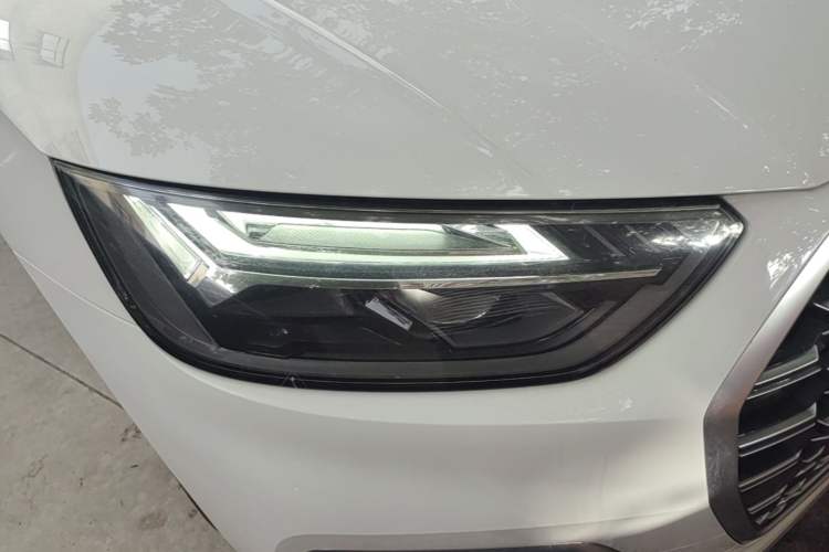 Used Audi Q5L 2022 45T Luxury Dynamic Model Right Front Headlight
