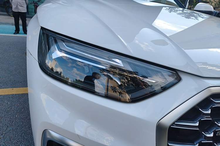 Used Audi Q5L 2022 45T Luxury Dynamic Model Right Front Headlight