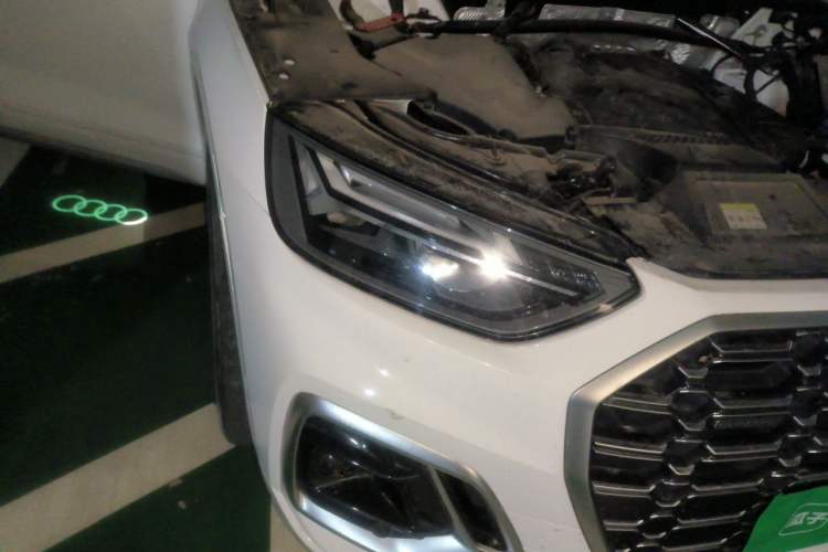 Used Audi Q5L 2022 40T Luxury Dynamic Model Right Front Headlight