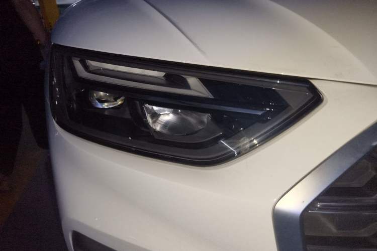Used Audi Q5L 2022 40T Luxury Dynamic Model Right Front Headlight