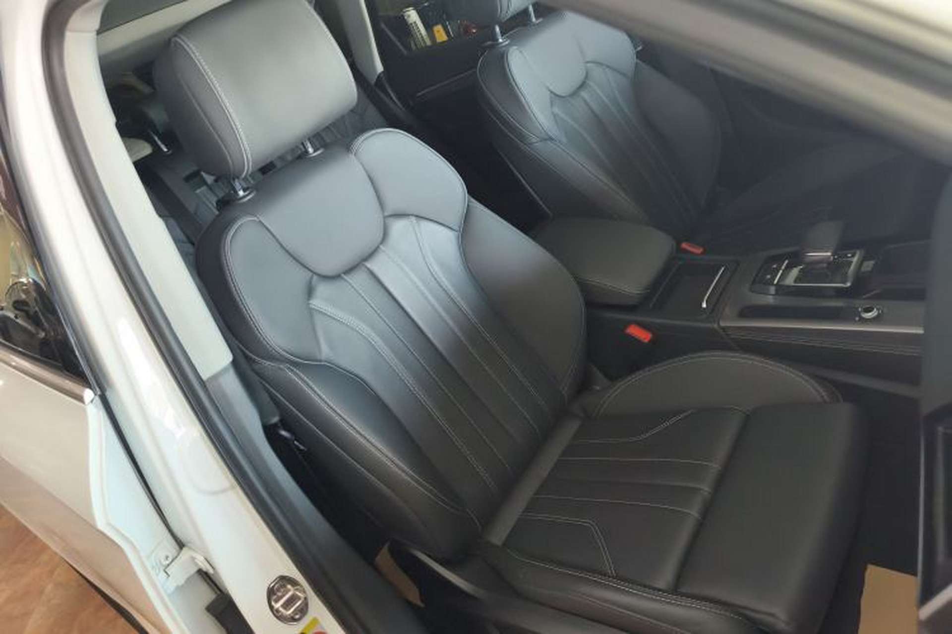 Used Audi Q5L 2022 Updated 45T Luxury Dynamic Version Right Front Seat