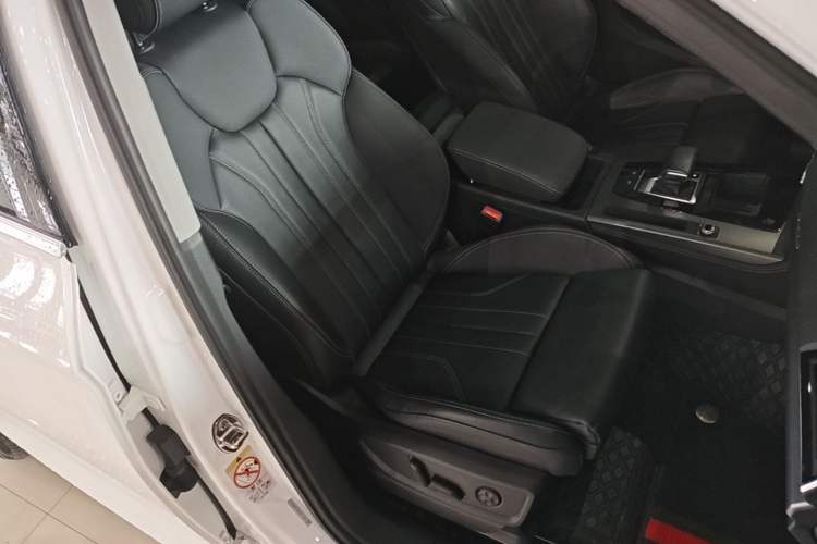 Used Audi Q5L 2022 Updated 40T Luxury Dynamic Edition Right Front Seat