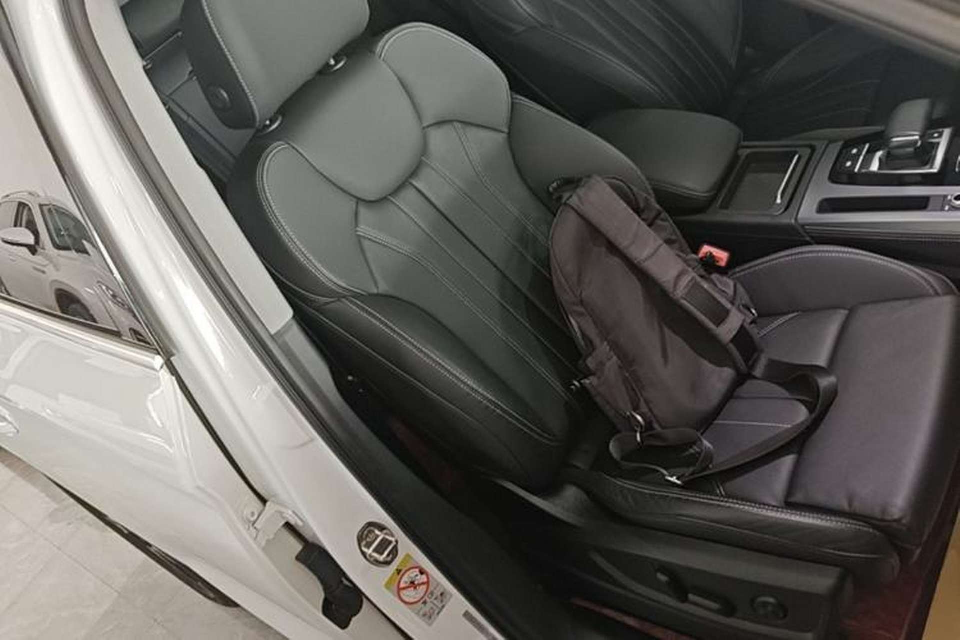 Used Audi Q5L 2022 40T Fashionable and Dynamic Model Right Front Seat