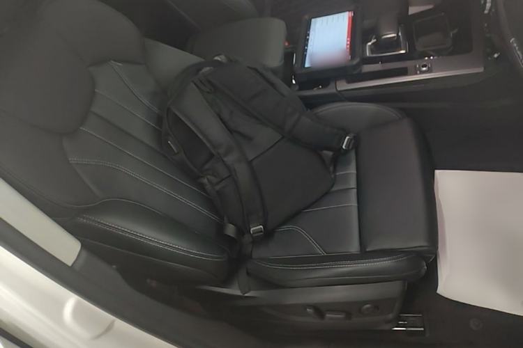 Used Audi Q5L 2022 40T Luxury Dynamic Model Right Front Seat
