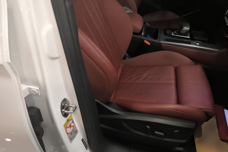 Used Audi Q5L 2022 Updated 40T Luxury Dynamic Edition Right Front Seat