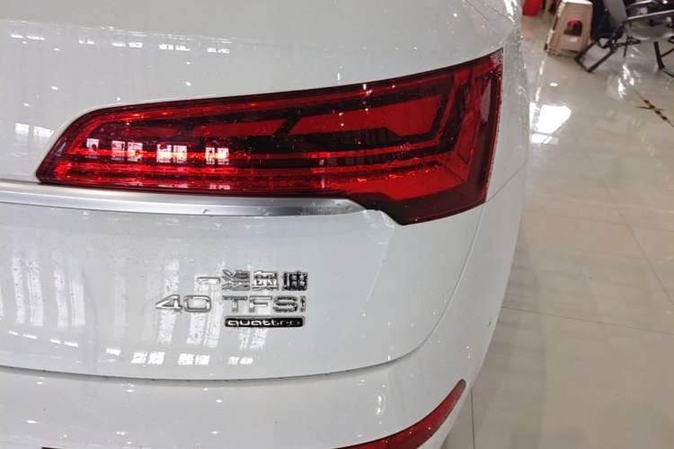Used Audi Q5L 2022 Updated 40T Luxury Dynamic Edition Right Rear Taillight