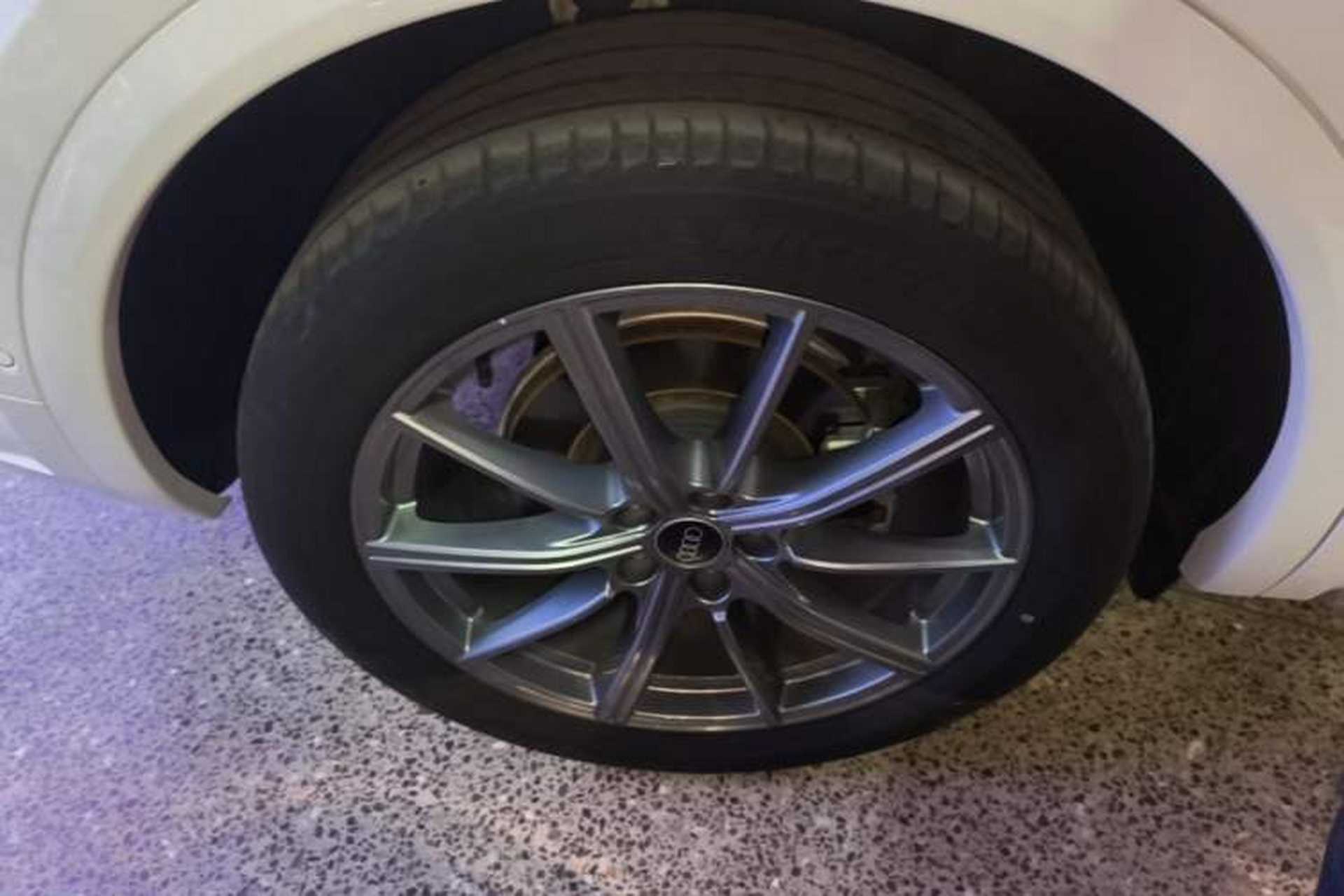 Used Audi Q5L 2022 Updated 40T Luxury Dynamic Edition Right Rear Wheel Hub