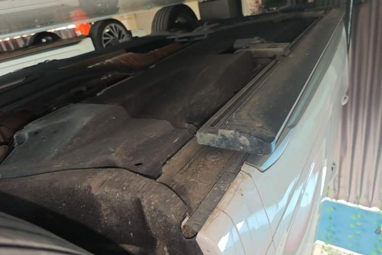 Used Audi Q5L 2022 Updated 40T Luxury Dynamic Edition Right Side Sill