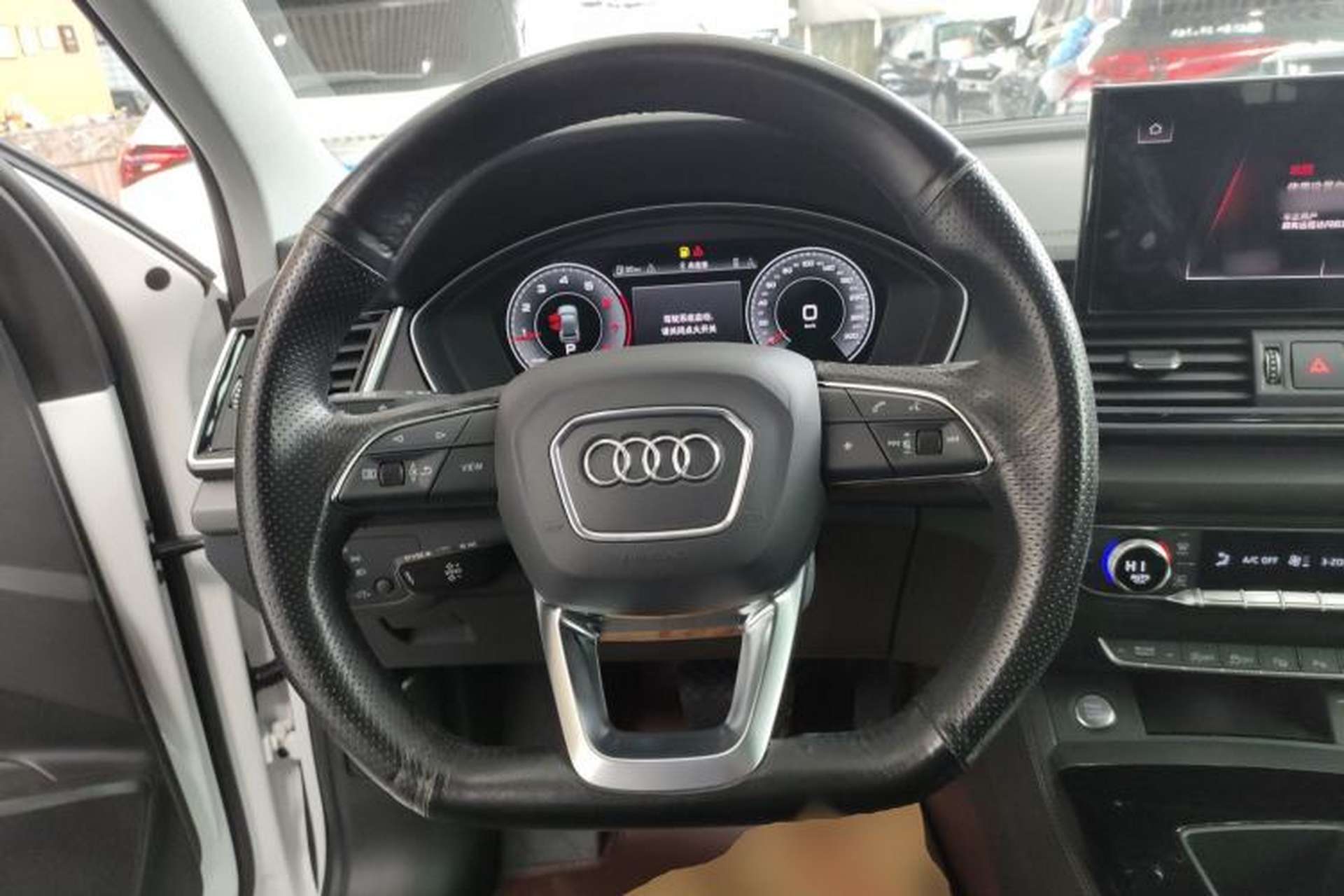 Used Audi Q5L 2022 Updated 40T Luxury Dynamic Edition Steering Wheel
