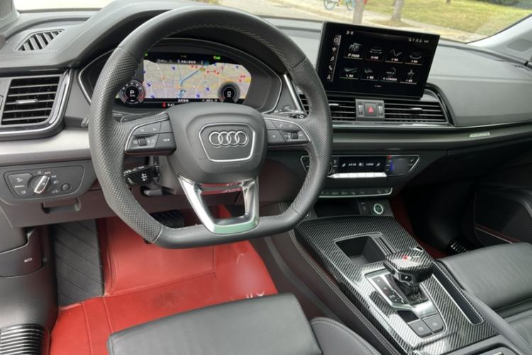 Used Audi Q5L 2022 Updated 45T Luxury Dynamic Version Steering Wheel