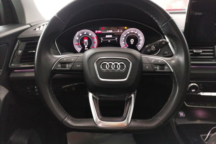 Used Audi Q5L 2022 Updated 40T Luxury Dynamic Edition Steering Wheel