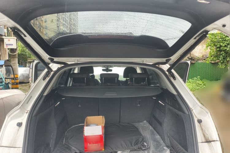Used Audi Q5L 2022 Updated 45T Luxury Dynamic Version Trunk