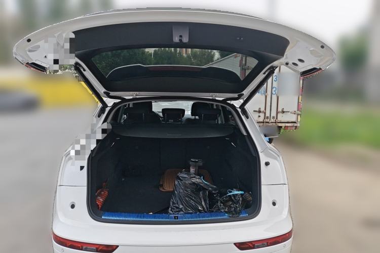 Used Audi Q5L 2022 Updated 40T Luxury Dynamic Edition Trunk