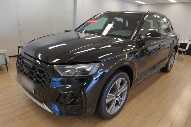 Used Audi Q5L 2023 40T Luxury Dynamic Model Guazi used car, China used car export, Used car for sale, Used  cars, Cheapest cars for sale