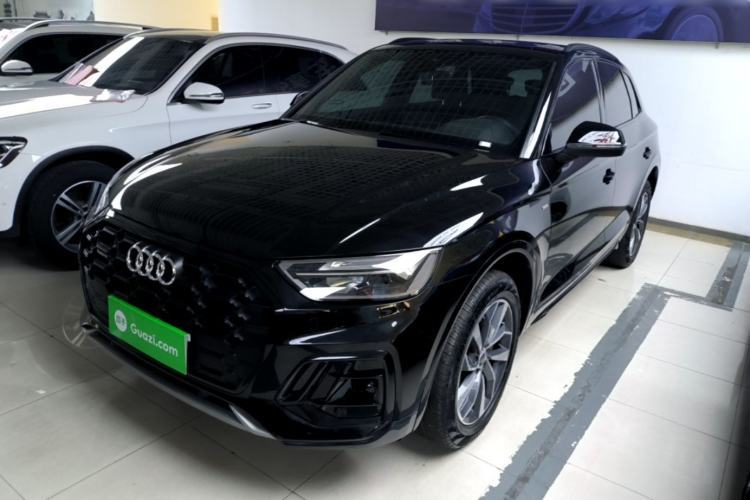 Used Audi Q5L 2023 40T Luxury Dynamic Model Guazi used car, China used car export, Used car for sale, Used cars, Cheapest cars for sale