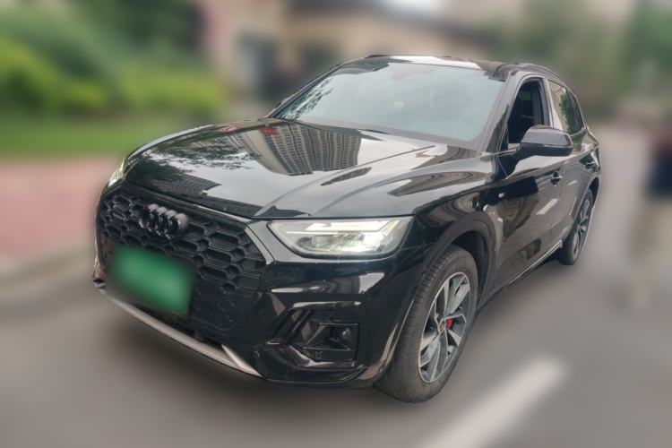 Used Audi Q5L 2023 40T Luxury Dynamic Model Guazi used car, China used car export, Used car for sale, Used cars, Cheapest cars for sale