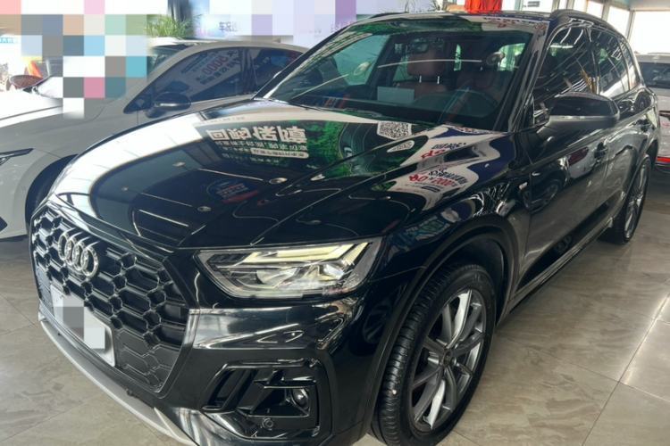 Used Audi Q5L 2023 40T Luxury Dynamic Model Guazi used car, China used car export, Used car for sale, Used Audi cars, Cheapest cars for sale