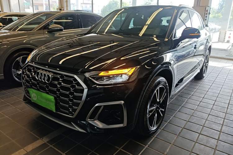 Used Audi Q5L 2023 40T Fashionable and Dynamic Edition Guazi used car, China used car export, Used car for sale, Used  cars, Cheapest cars for sale