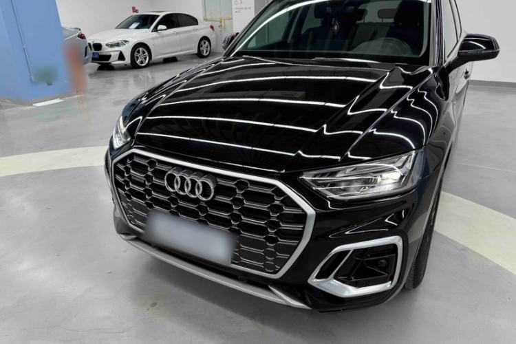 Used Audi Q5L 2023 40T Fashionable and Dynamic Edition Guazi used car, China used car export, Used car for sale, Used  cars, Cheapest cars for sale
