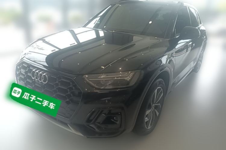 Used Audi Q5L 2023 40T Luxury Dynamic Model Guazi used car, China used car export, Used car for sale, Used cars, Cheapest cars for sale