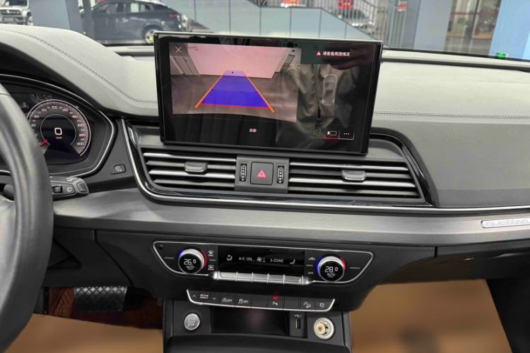 Used Audi Q5L 2023 40T Fashionable and Dynamic Edition Audio And AC Panel