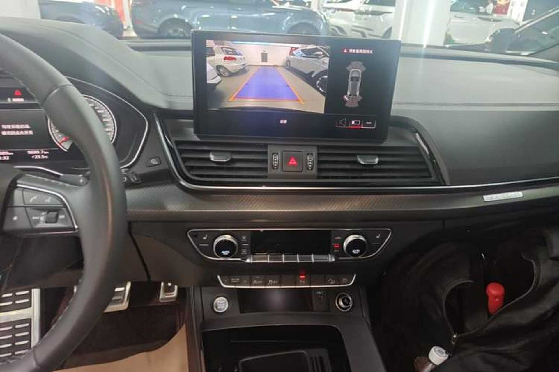 Used Audi Q5L 2023 40T Luxury Dynamic Model Audio And AC Panel
