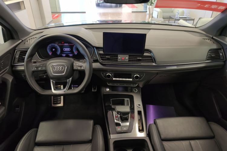 Used Audi Q5L 2023 40T Luxury Dynamic Model Center Console