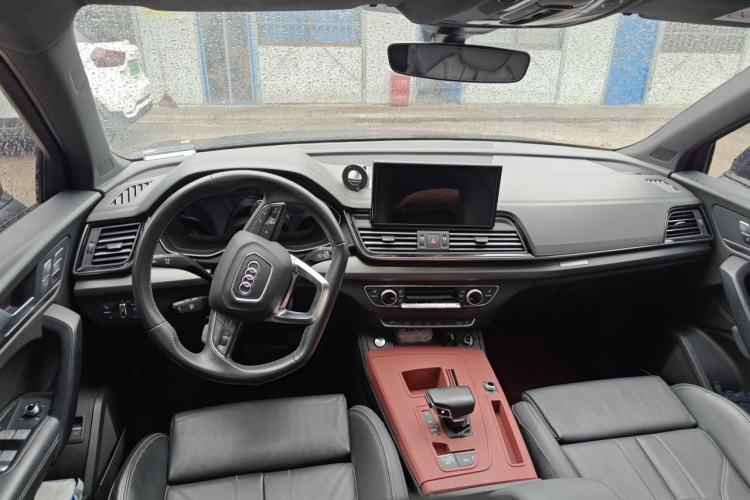 Used Audi Q5L 2023 45T Luxury Dynamic Model Center Console