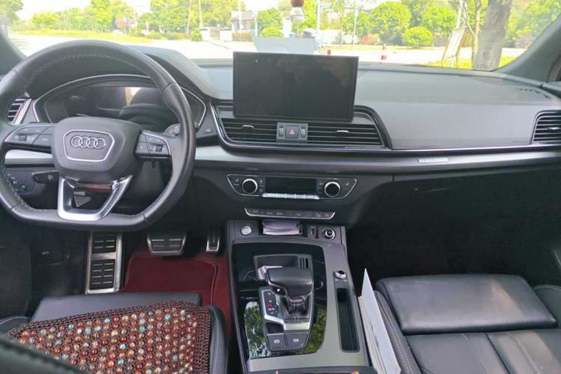 Used Audi Q5L 2023 40T Luxury Dynamic Model Center Console