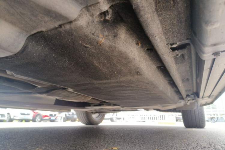 Used Audi Q5L 2023 40T Luxury Dynamic Model Chassis Front Left