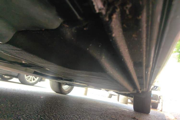 Used Audi Q5L 2023 40T Luxury Dynamic Model Chassis Front Left