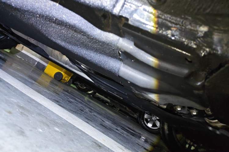 Used Audi Q5L 2023 40T Luxury Dynamic Model Chassis Front Right