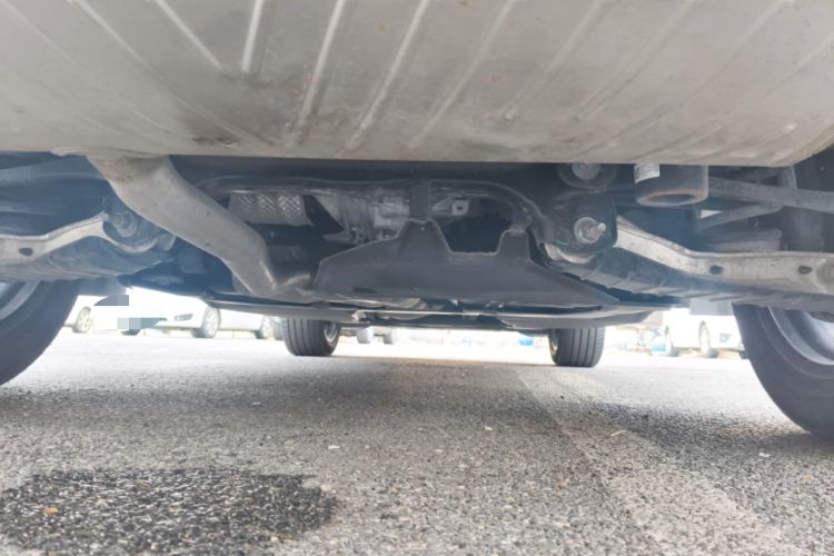 Used Audi Q5L 2023 40T Luxury Dynamic Model Chassis Rear