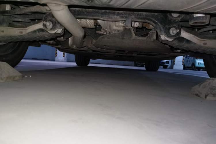 Used Audi Q5L 2023 40T Luxury Dynamic Model Chassis Rear
