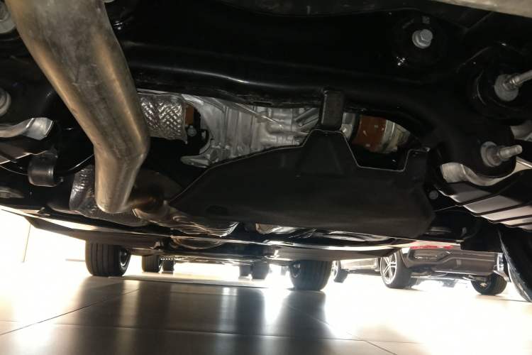 Used Audi Q5L 2023 40T Luxury Dynamic Model Chassis Rear