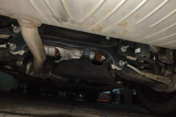 Used Audi Q5L 2023 40T Luxury Dynamic Model Chassis Rear