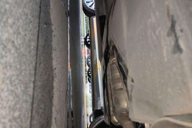 Used Audi Q5L 2023 40T Luxury Dynamic Model Chassis Rear Left