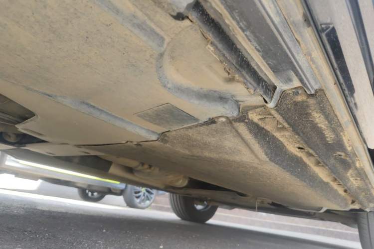 Used Audi Q5L 2023 40T Luxury Dynamic Model Chassis Rear Right