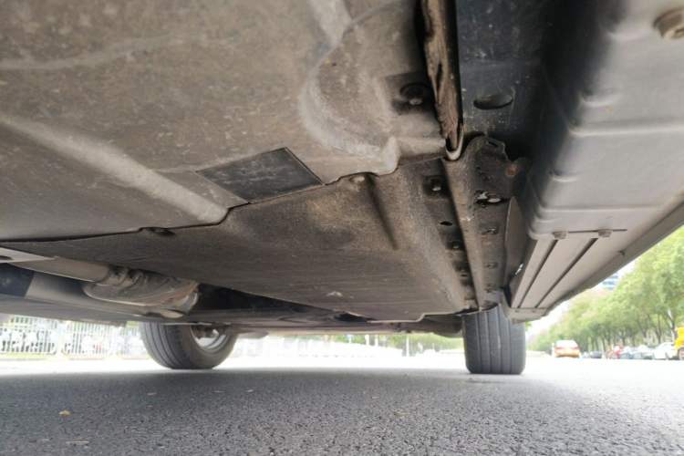 Used Audi Q5L 2023 40T Luxury Dynamic Model Chassis Rear Right