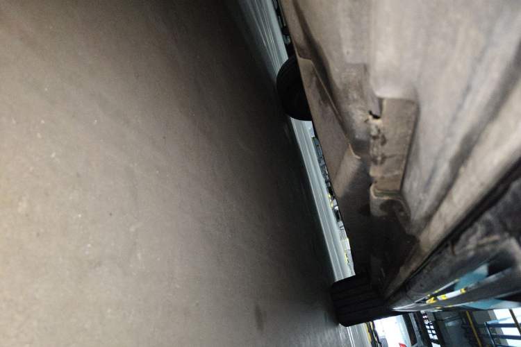 Used Audi Q5L 2023 40T Luxury Dynamic Model Chassis Rear Right