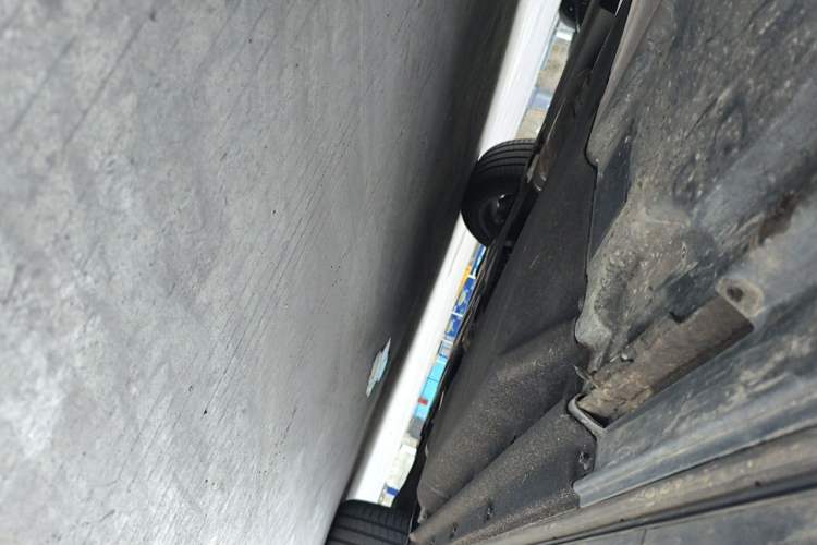 Used Audi Q5L 2023 40T Luxury Dynamic Model Chassis Rear Right