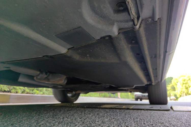 Used Audi Q5L 2023 45T Luxury Dynamic Model Chassis Rear Right