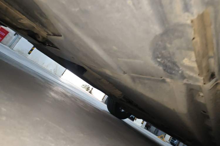 Used Audi Q5L 2023 40T Luxury Dynamic Model Chassis Rear Right