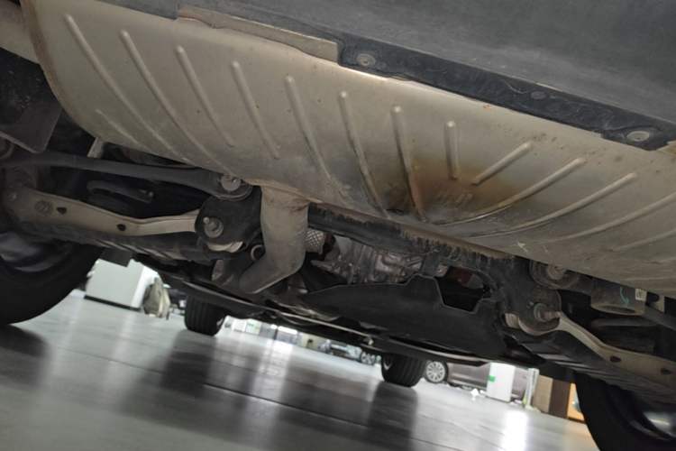 Used Audi Q5L 2023 40T Luxury Dynamic Model Chassis Rear